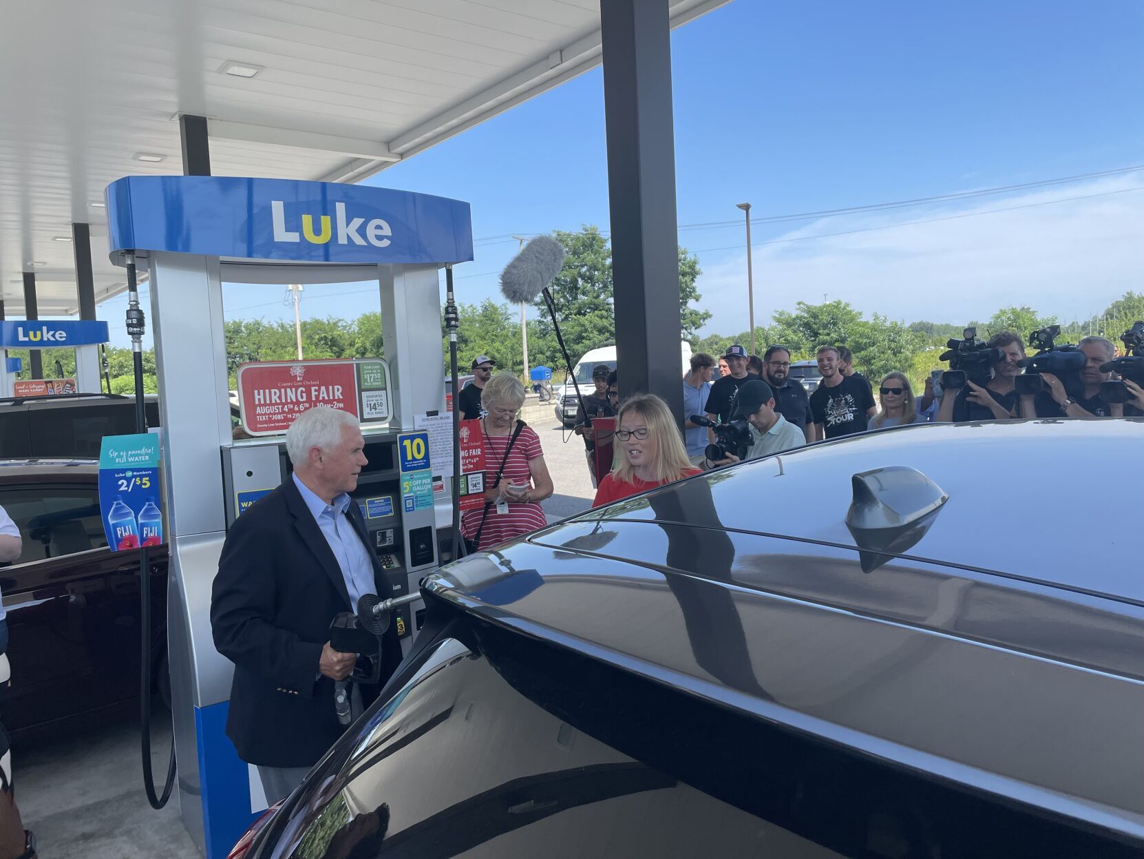 Mike Pence at the gas pump